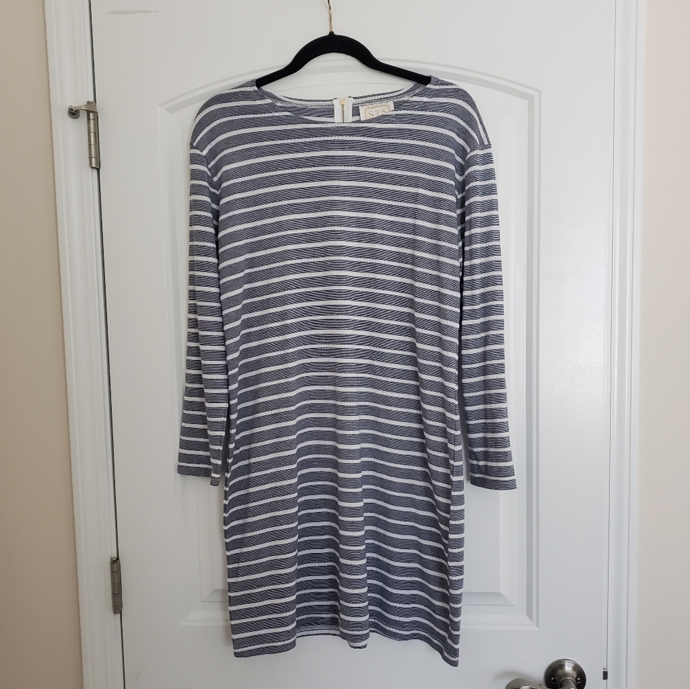 long sleeve shift dress
